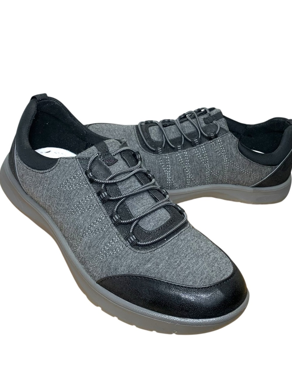 Clarks Adella Gray Slip-On Sneakers Sz 10 Comfort Light Walking Travel Shoes